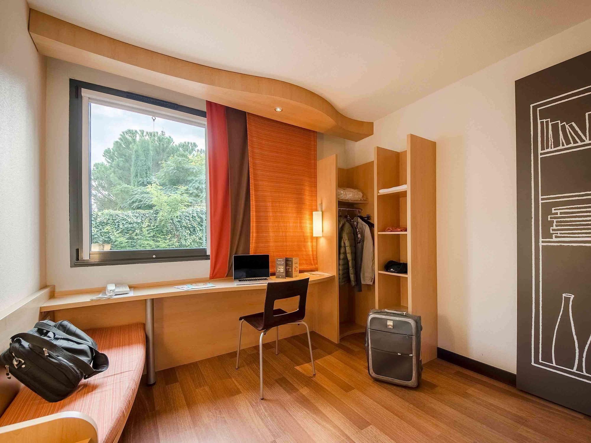 Ibis Sarlat Centre Hotel Buitenkant foto