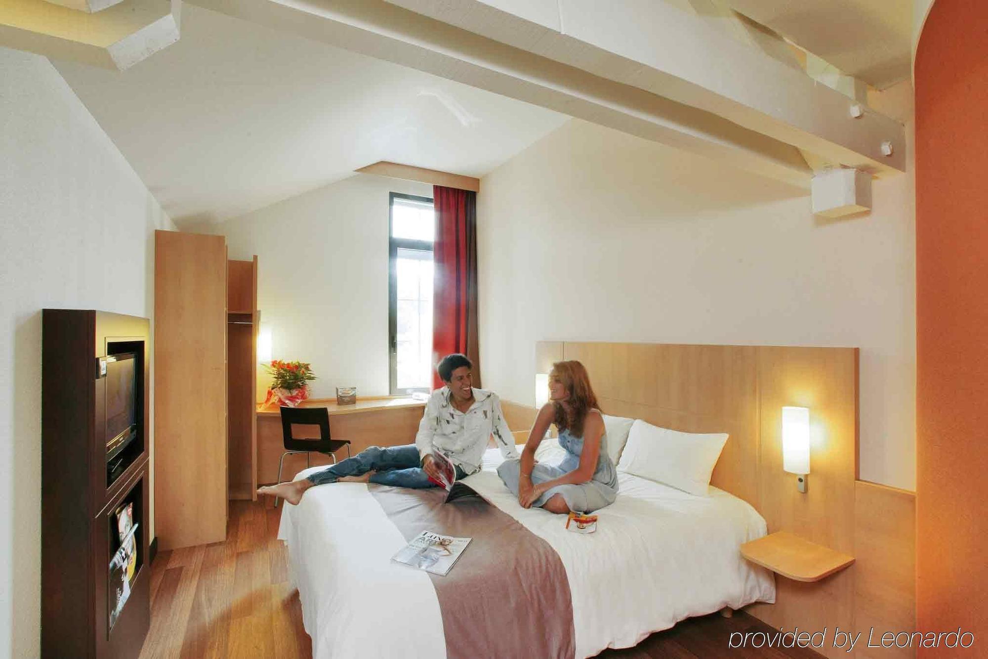 Ibis Sarlat Centre Hotel Buitenkant foto